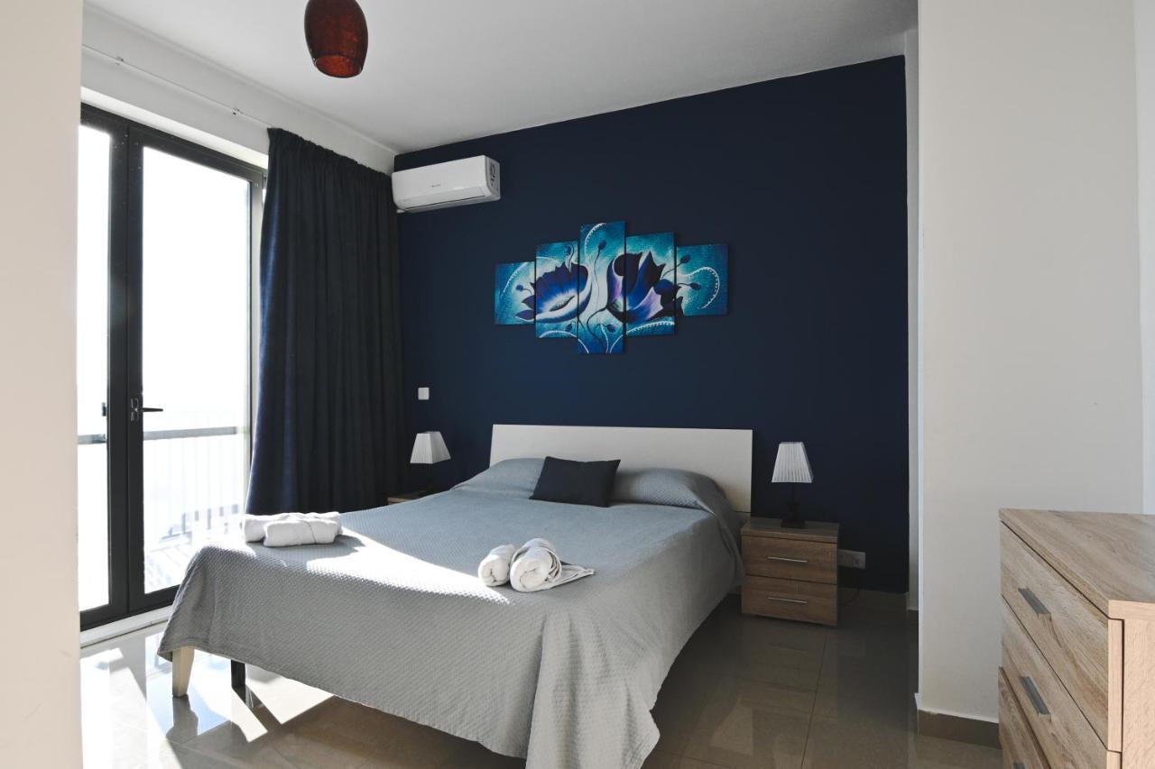 Anici Crt Penthouse 4 - With Private Rooftop Pool วิกตอเรีย ภายนอก รูปภาพ